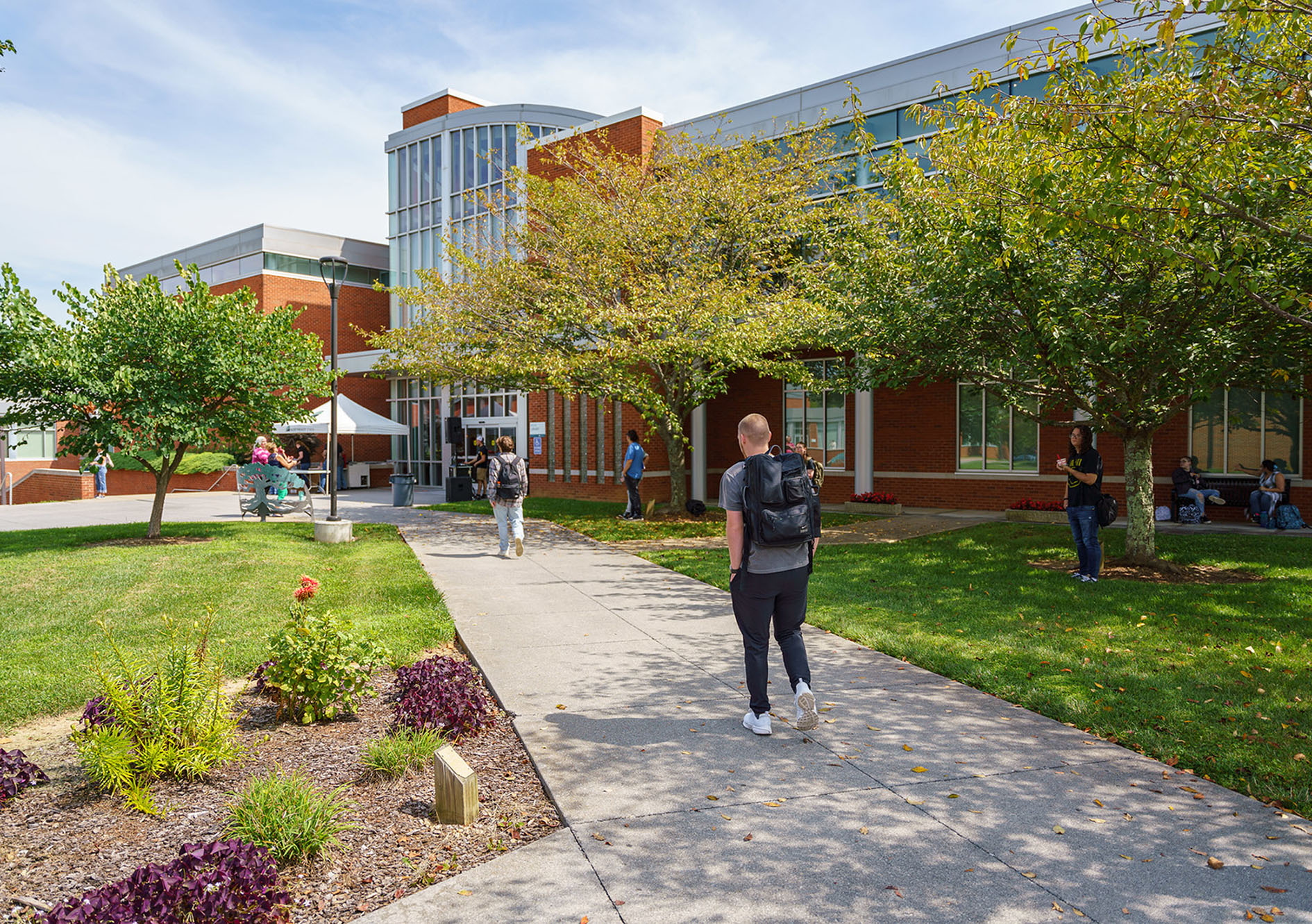 Welcome to the fall semester Northeast State students.