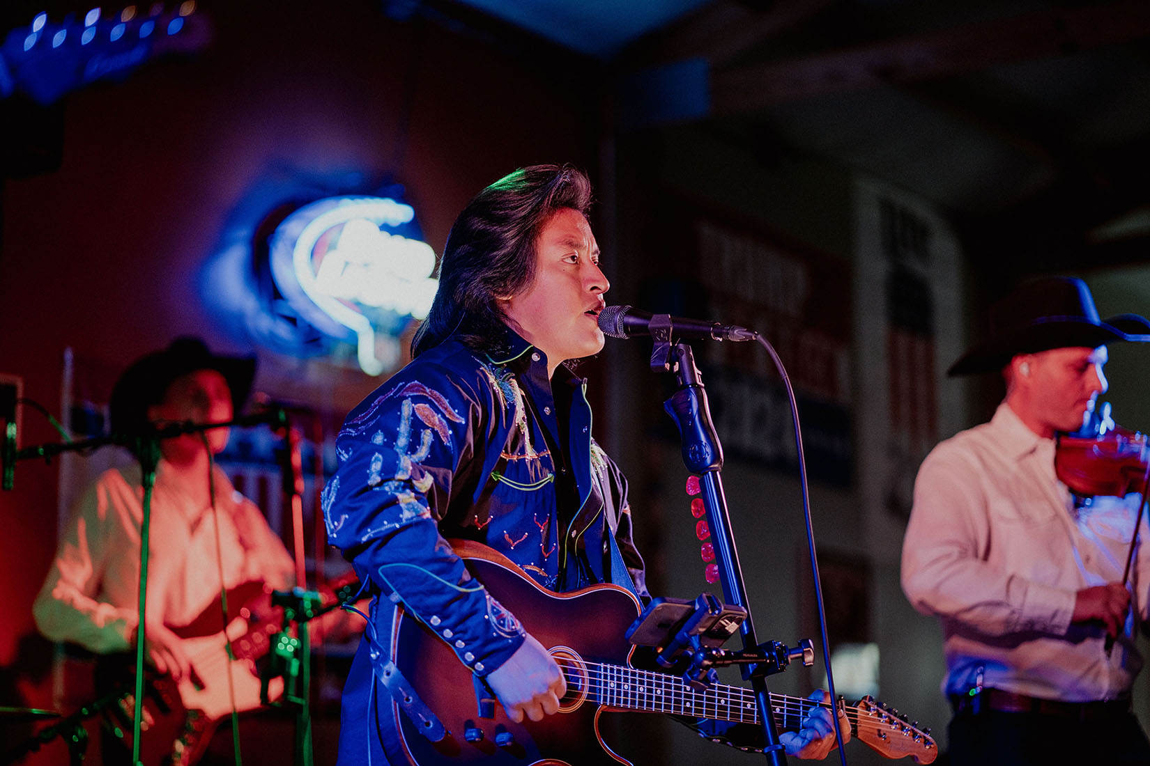 Adrian Bundy and His Honky Tonk Hearts lead off the fall concert series on October 17.